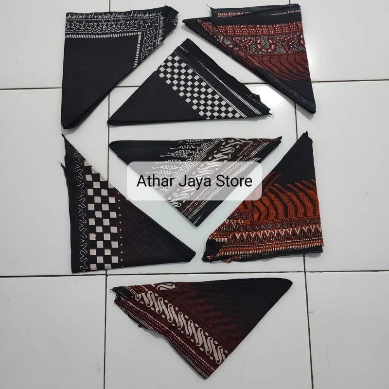 Jual Udeng Segitiga Udeng Batik Segitiga Iket Batik Segitiga Ikat Batik Shopee Indonesia