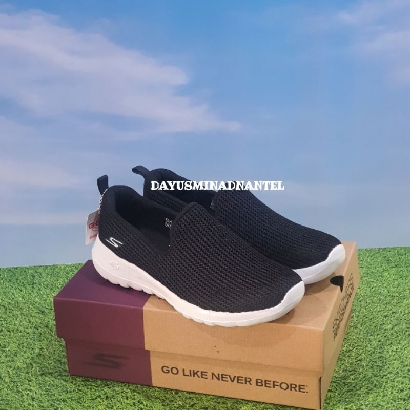 Sepatu Wanita Sneakers Skechers Go Walk Joy Center Skechers Wanita Joy  Center Slip on
