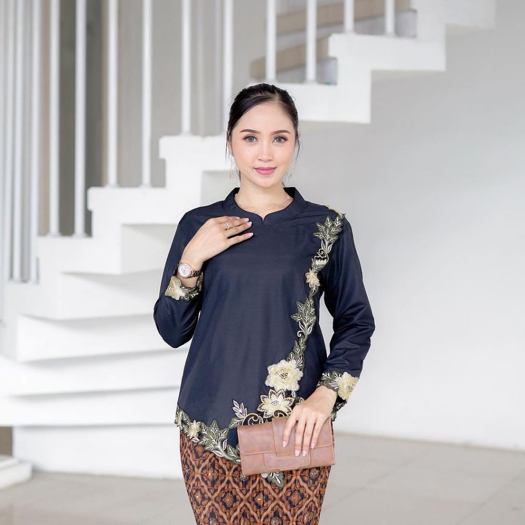 Jual Kebaya Modern Setelan Kebaya Encim | Shopee Indonesia