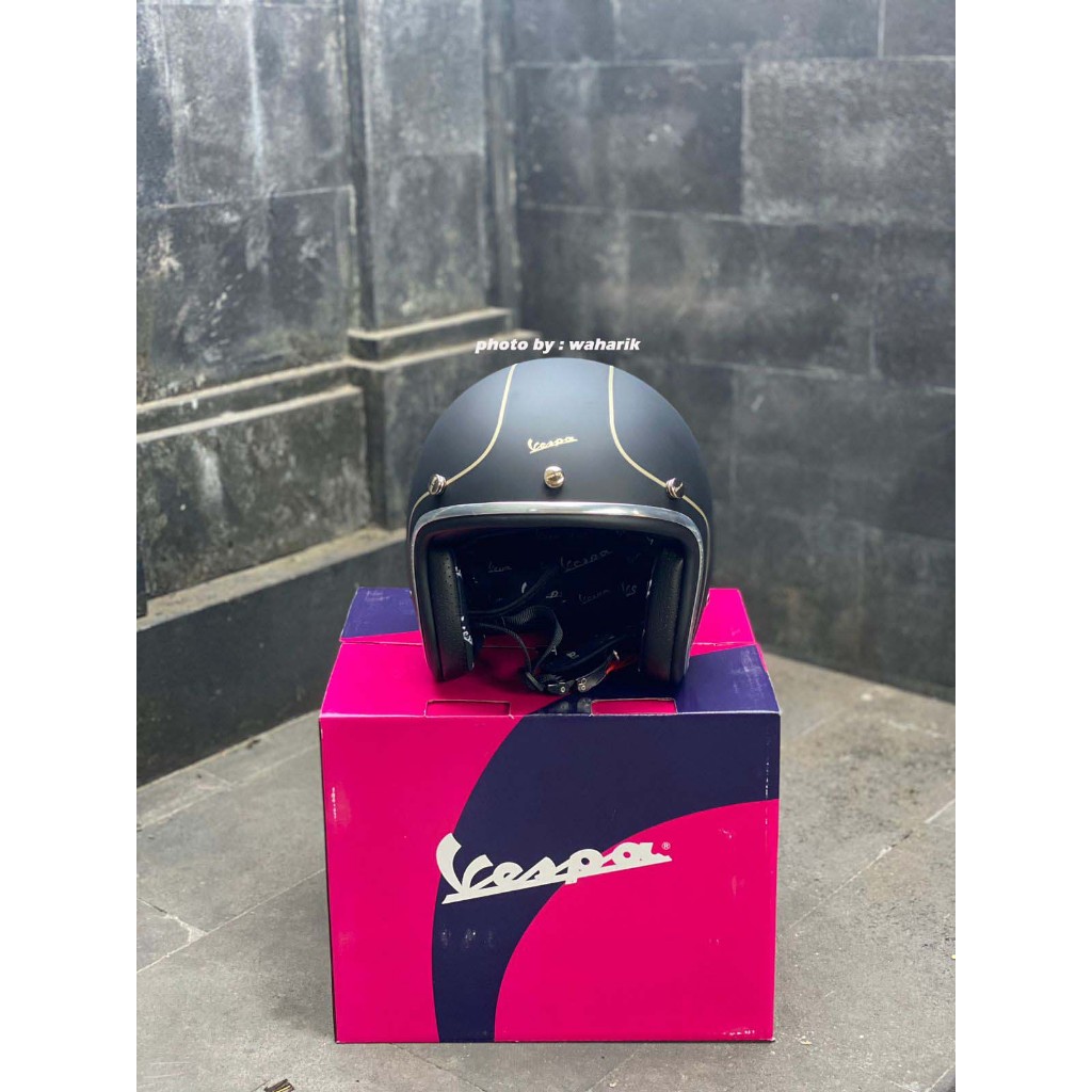 Jual Helm Vespa Original Anniversary 75th Limited Editions