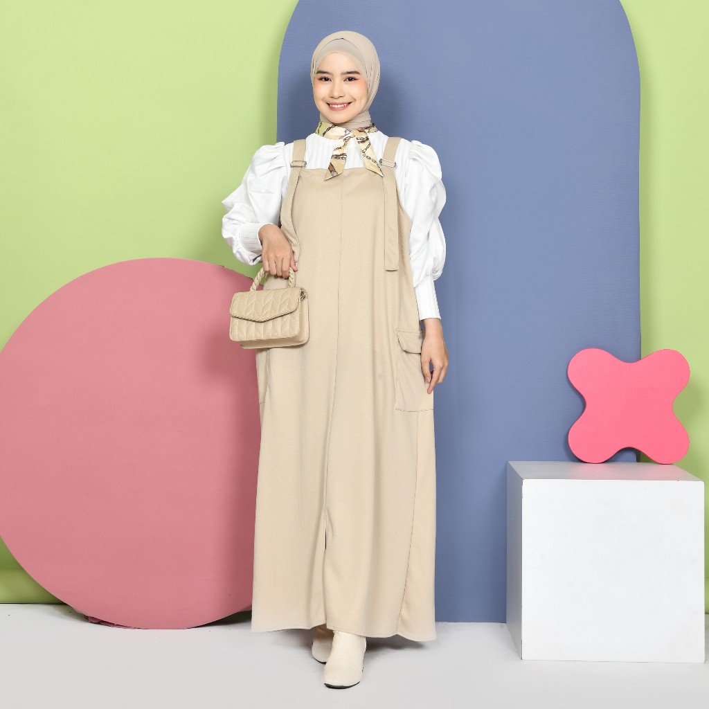 Jual Mybamus Dania Overall Cargo Dress - Overall Rok Kekinian - Dress ...
