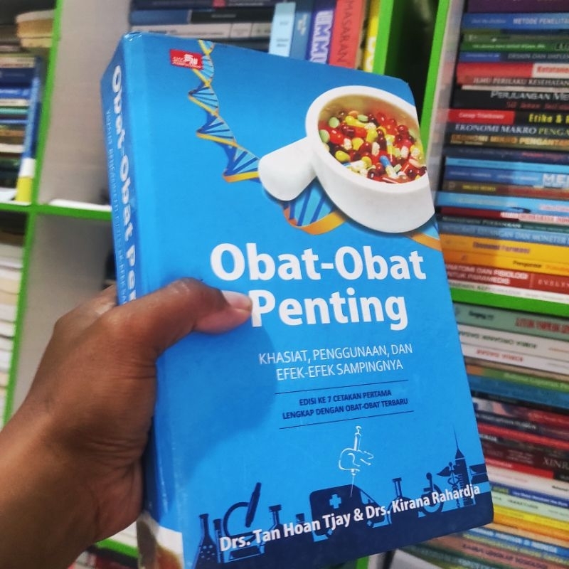 Jual (ori) Buku Obat-obat Penting: Khasiat, Penggunaan Dan Efek-efek ...