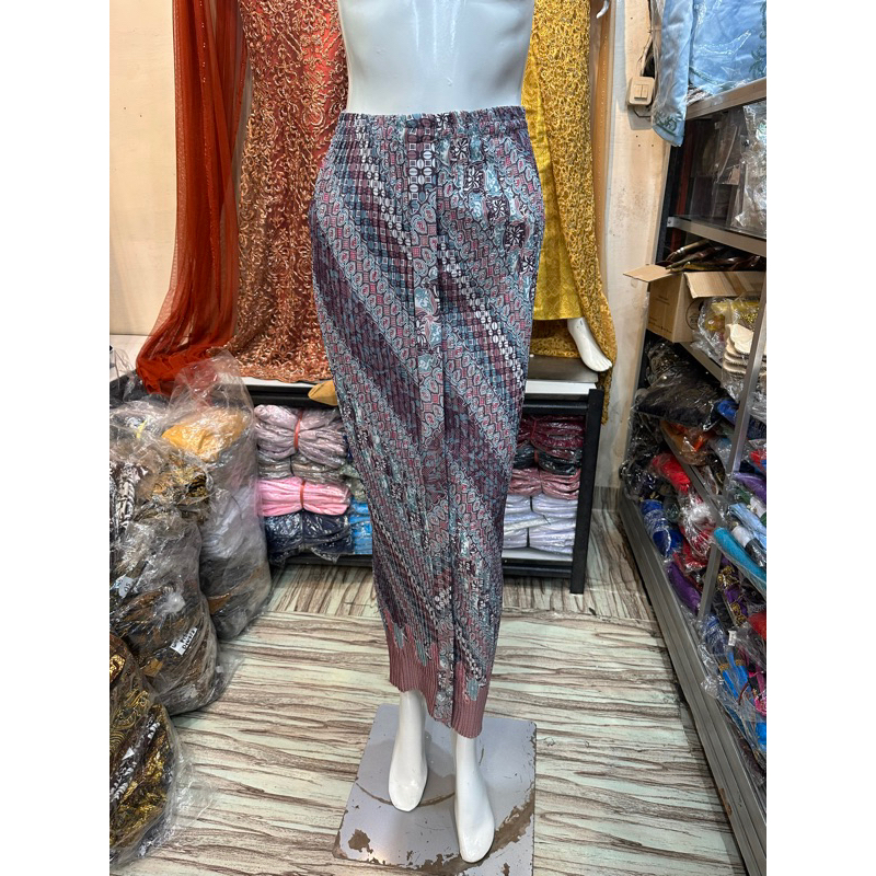 Jual rok motif batik bahan plisket (jarik instant) | Shopee Indonesia
