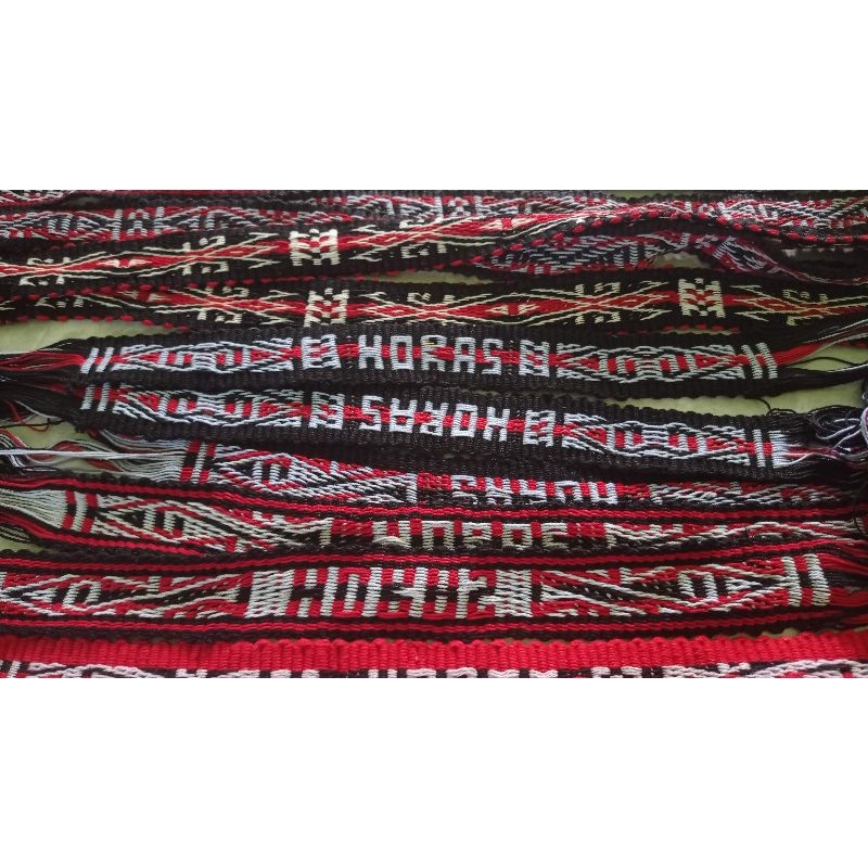Jual sortali tenun // ikat kepala gorga batak // sortali horas | Shopee ...