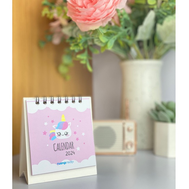 Jual RuangKreativ Kalender Meja Estetik 2024 - 2025 Murah - Mini ...