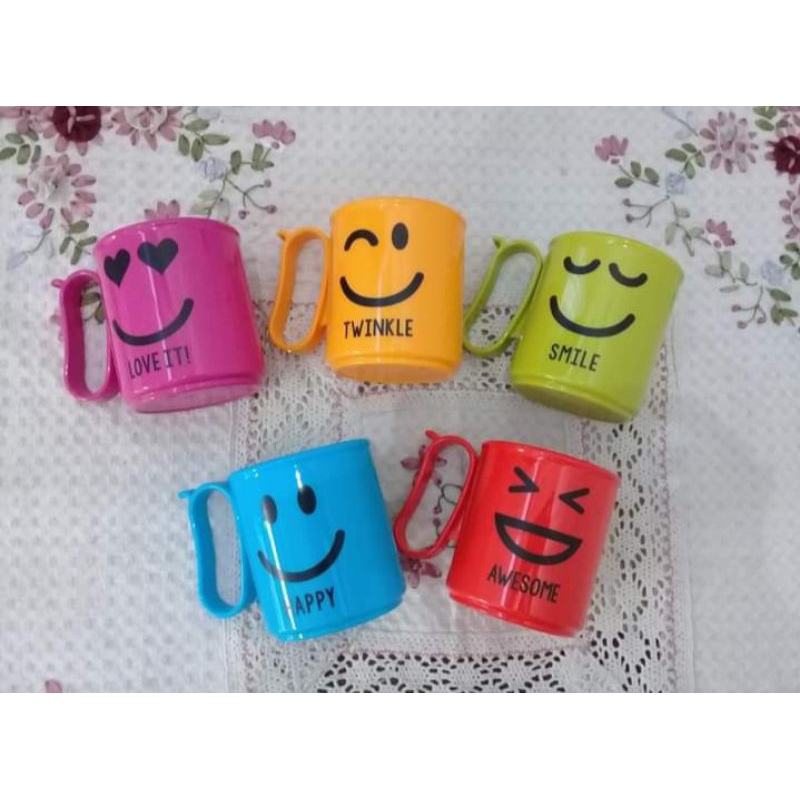 Jual Emoticon Mug Tupperware (1) | Shopee Indonesia