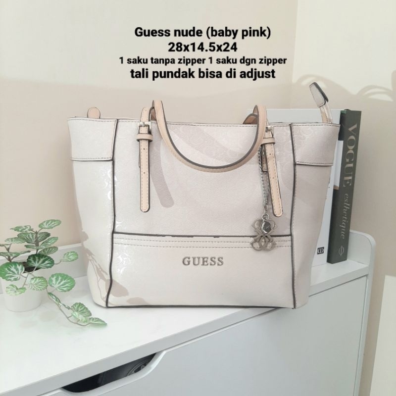 Jual preloved guess bag nude pink Shopee Indonesia