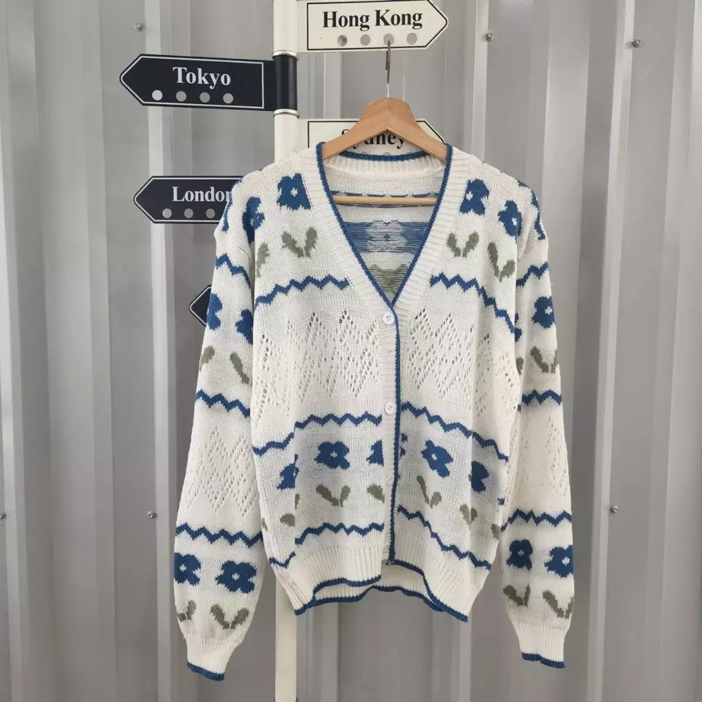 CARDIGAN RAJUT MOTIF BUNGA