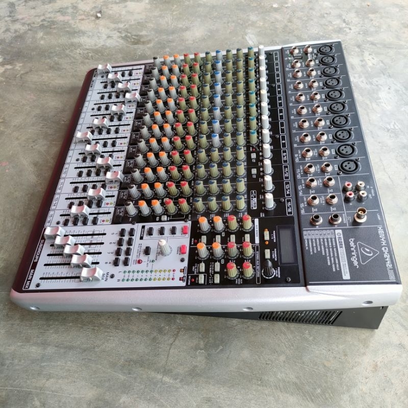 Jual mixer behringer xenyx qx2442usb bekas | Shopee Indonesia