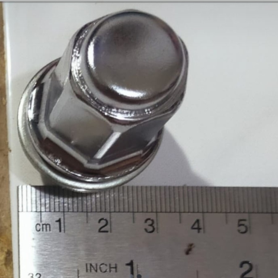 Jual nut mur racing baut roda Toyota innova Fortuner Hilux Pajero ...
