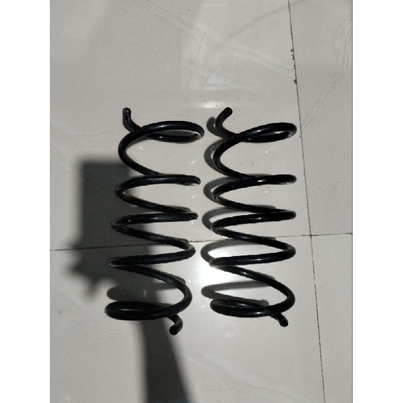 Jual Per Keong Coil Spring Depan Xpander ORI Mitsubishi Original ...