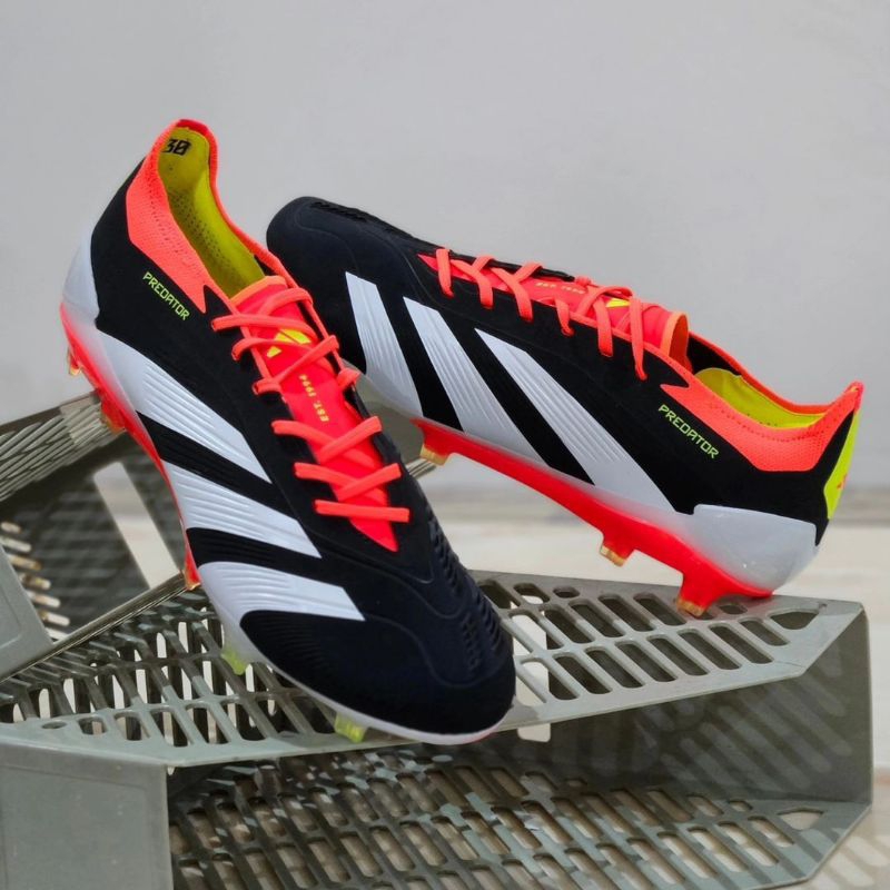 Sepatu bola adidas predator.1 remake david Beckham 2024