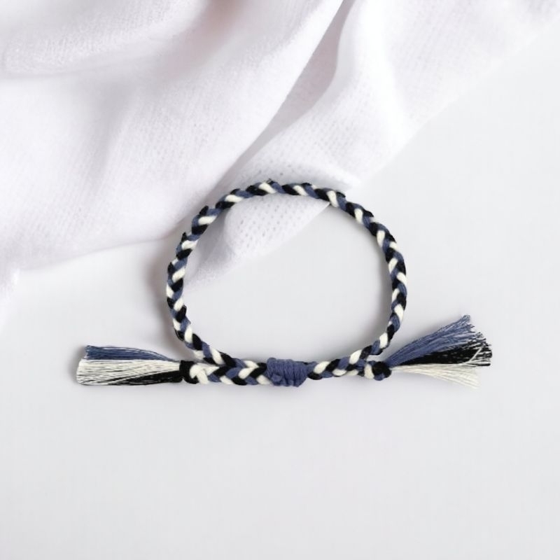 Jual Gelang benang jahit anyam anyaman kepang aesthetic model kepang ...