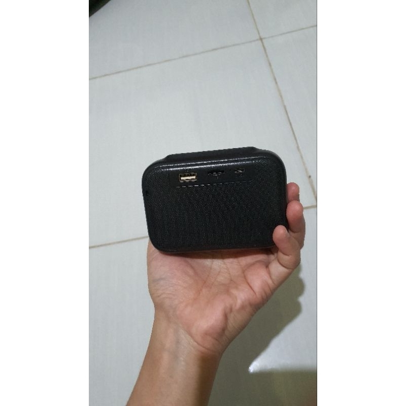Jual Speaker Bluetooth Robot RB100 Portable Wireless Super Bass Mini ...