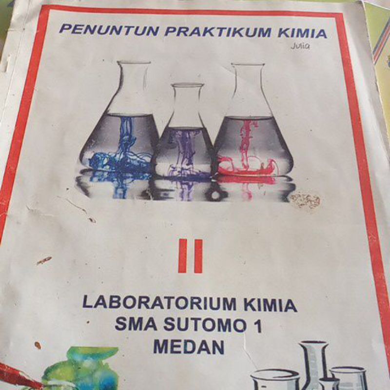 Jual Penuntun Praktikum Kimia Laboratorium Kimia SMA Kelas 11 SMA ...