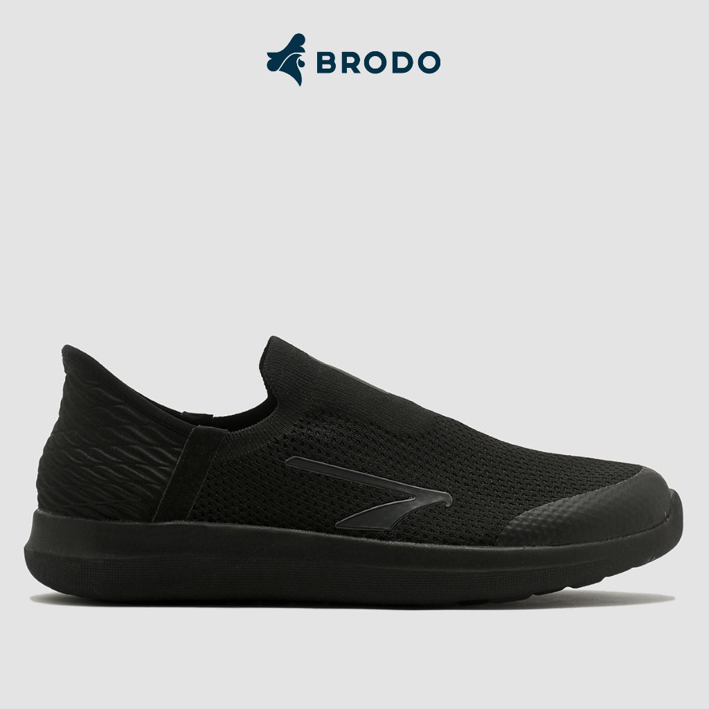 Jual BRODO - Sneakers Active Slip On Full Black | Shopee Indonesia