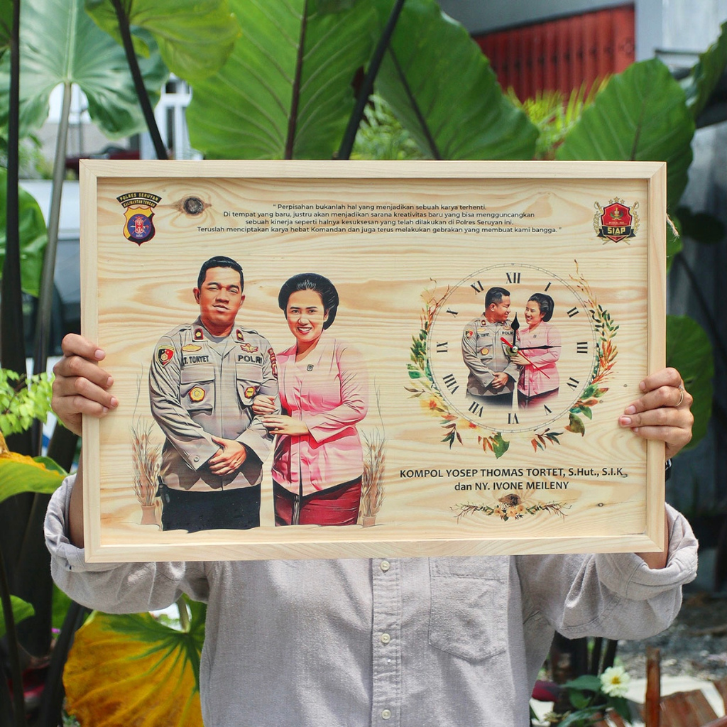 Jual Jam Dinding Kayu Custom Foto ukuran Besar - Jam dekorasi Aestetic