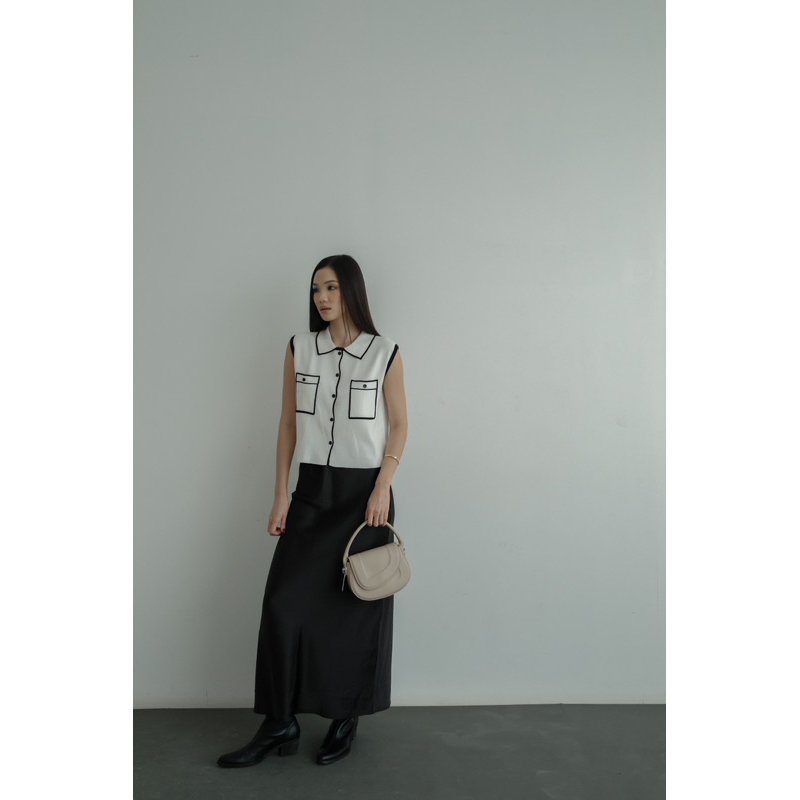 Jual KOOZEE - BELLA KNIT TOP - ATASAN WANITA | Shopee Indonesia