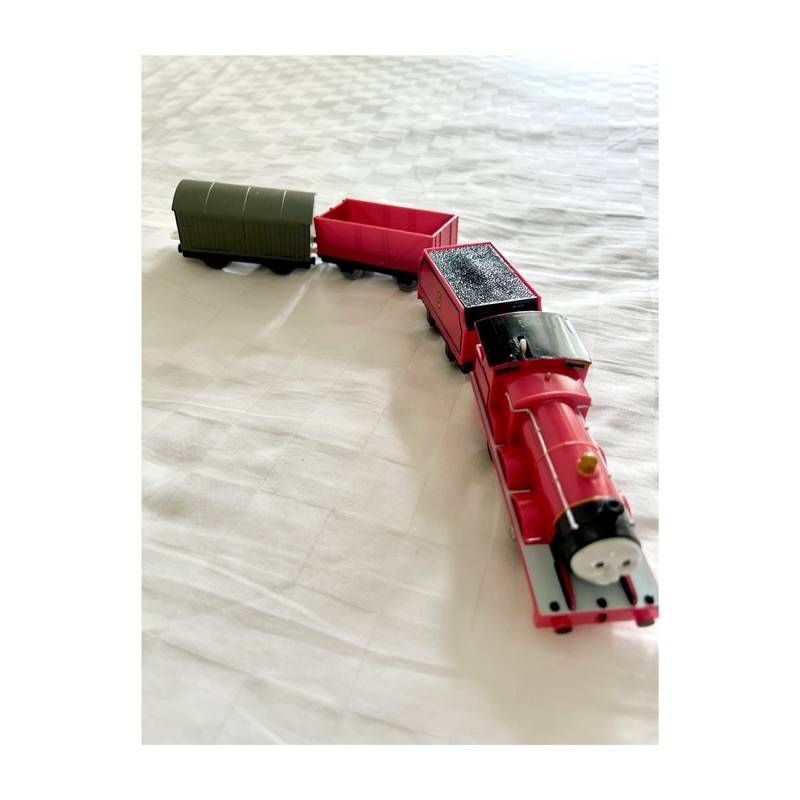 Jual Thomas and Friends Motorized James | Shopee Indonesia
