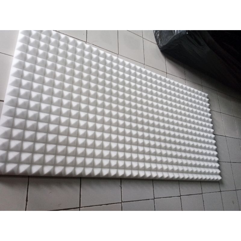 Jual Busa peredam suara pyramid putih 200x50x5cm | Shopee Indonesia