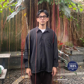 RoomFazza Kemeja Oversized Pria Lengan Panjang Kemeja Kasual Kemeja Polos Kemeja Pria Kemeja
