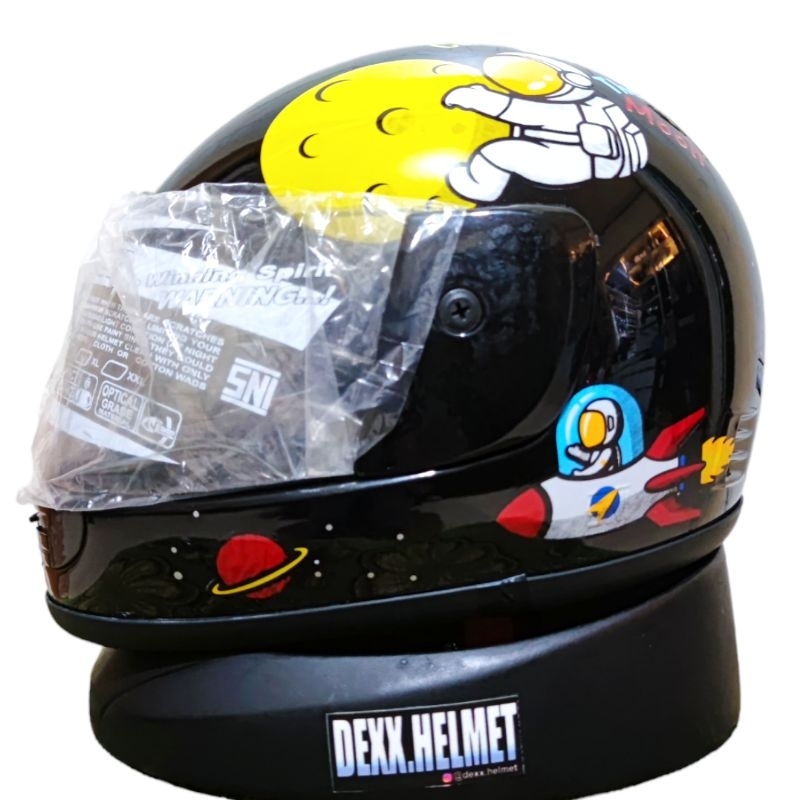 HELM FULL FACE ANAK USIA TAHUN KARAKTER LUCU SNI - Main Image