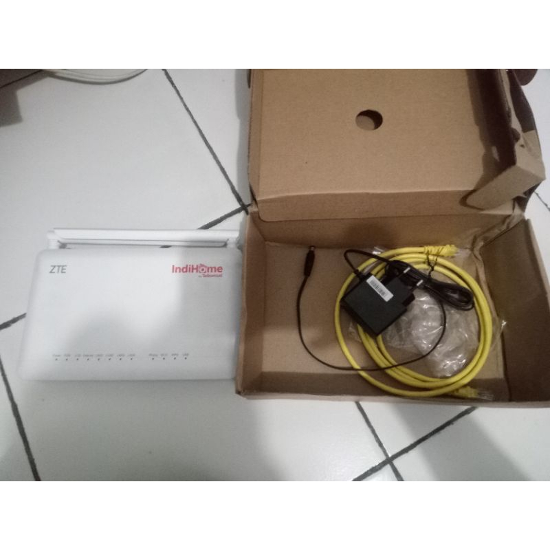 Jual Router Wifi Ex Indihome ZXHN F670L | Shopee Indonesia