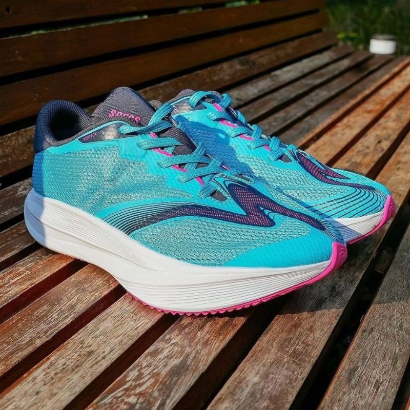 Jual Sepatu Lari Running Runing Casual Specs Cloudblazer Vortex Coanda ...