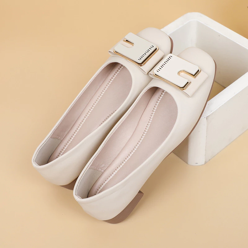 Dora Flat Shoes 