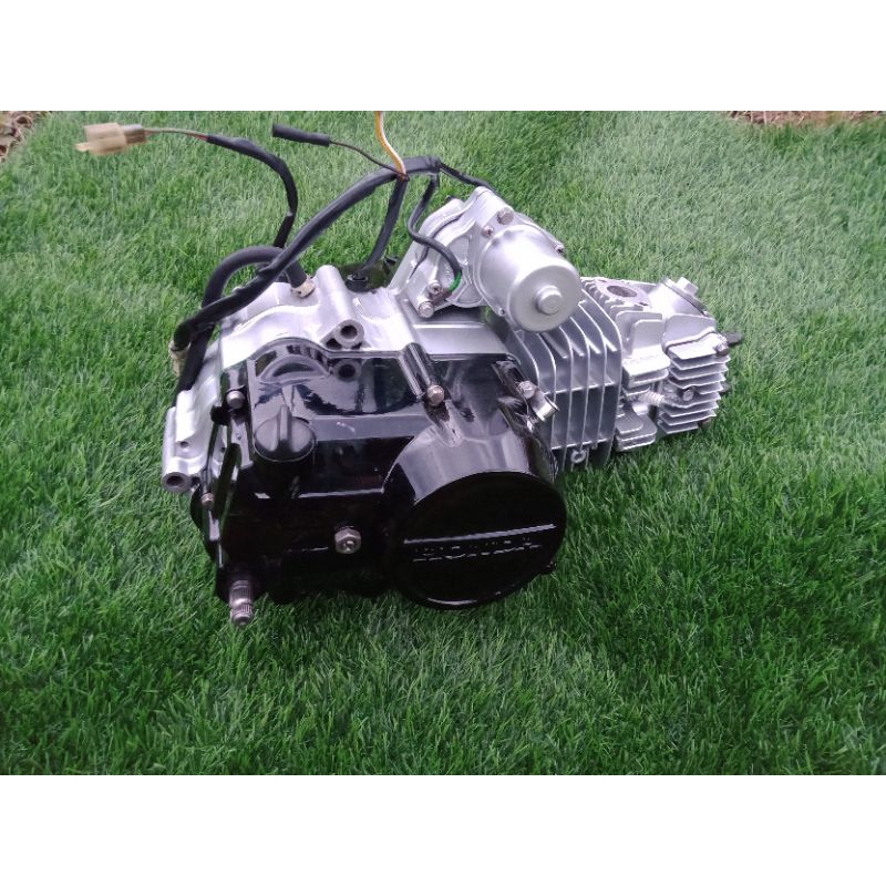 Jual mesin honda bebek 110 cocok di motor smua medan... | Shopee Indonesia