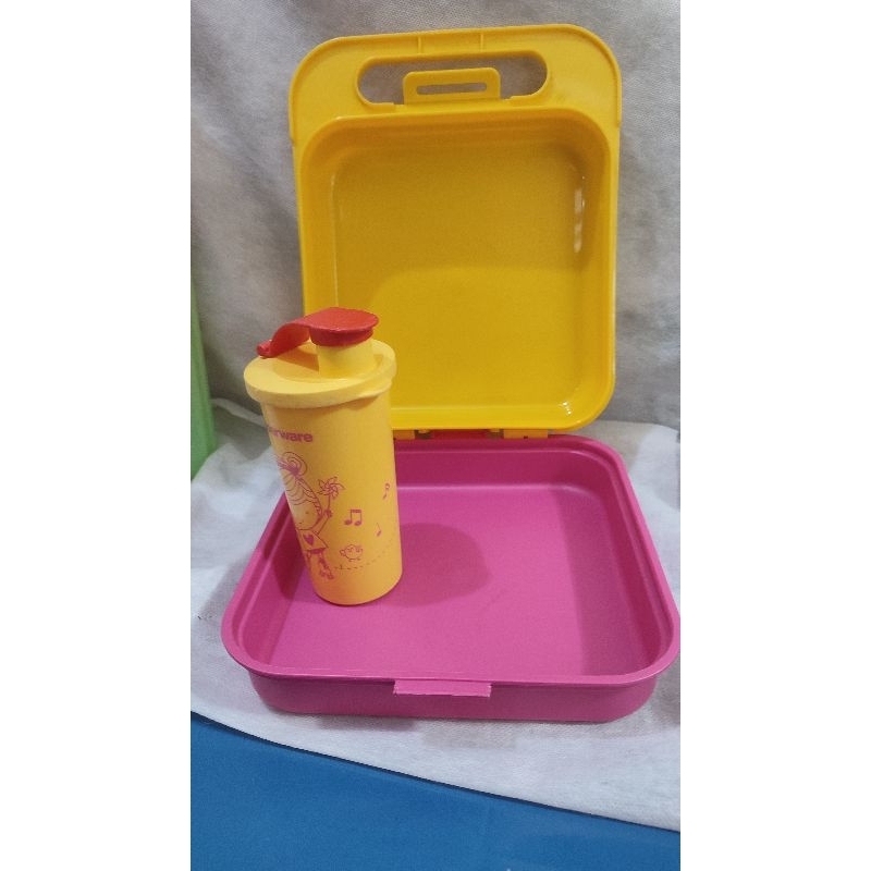 Jual Koper bekal alat tulis anak Kiddie Fun Box Tupperware ori second ...