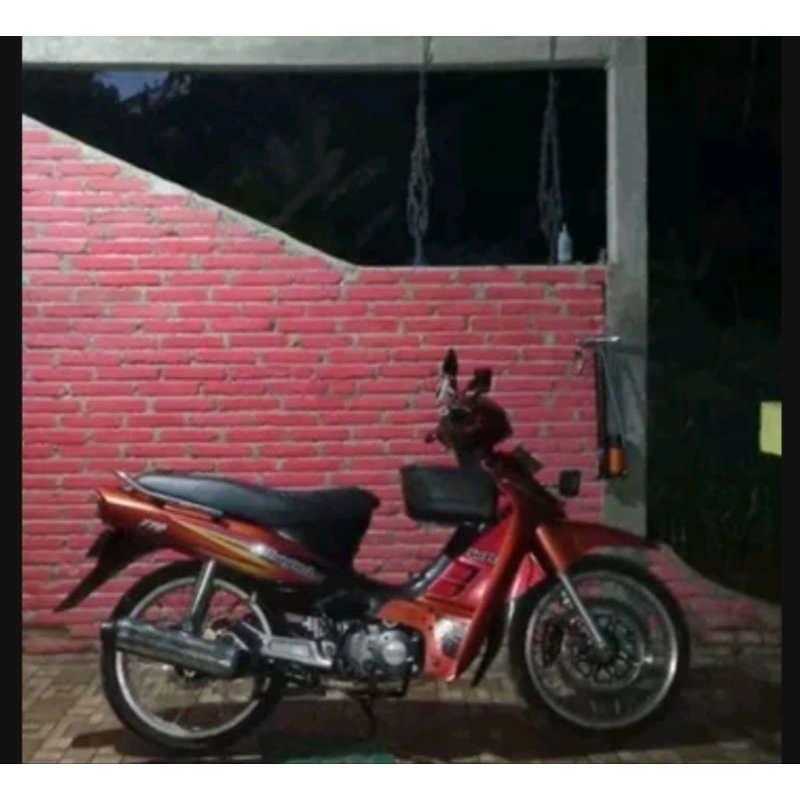 Jual KERANJANG PLASTIK SUZUKI SHOGUN R NEW SET BAUT DAN BRAKET | Shopee ...