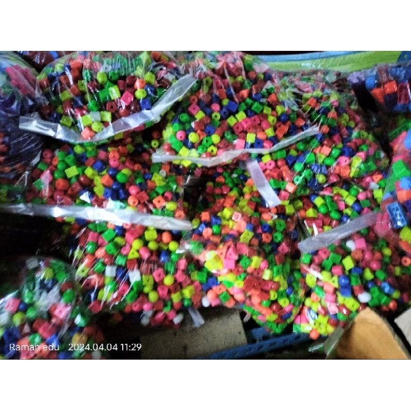 Jual MERONCE GEOMETRI PLASTIK 1KG | Shopee Indonesia