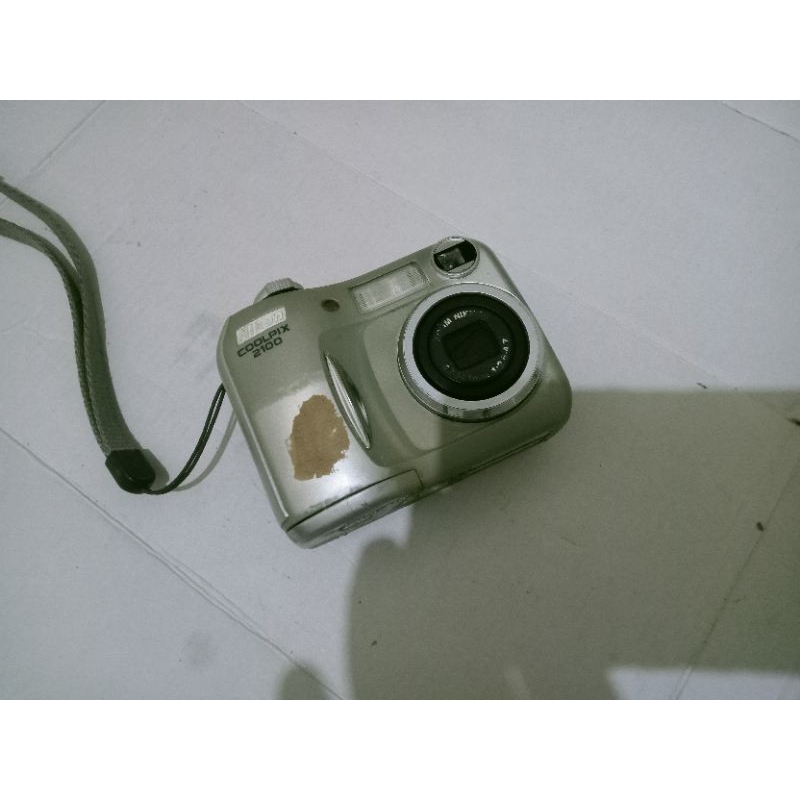 Jual camera digital Nikon Coolpix 2100 (mati total ) Shopee Indonesia