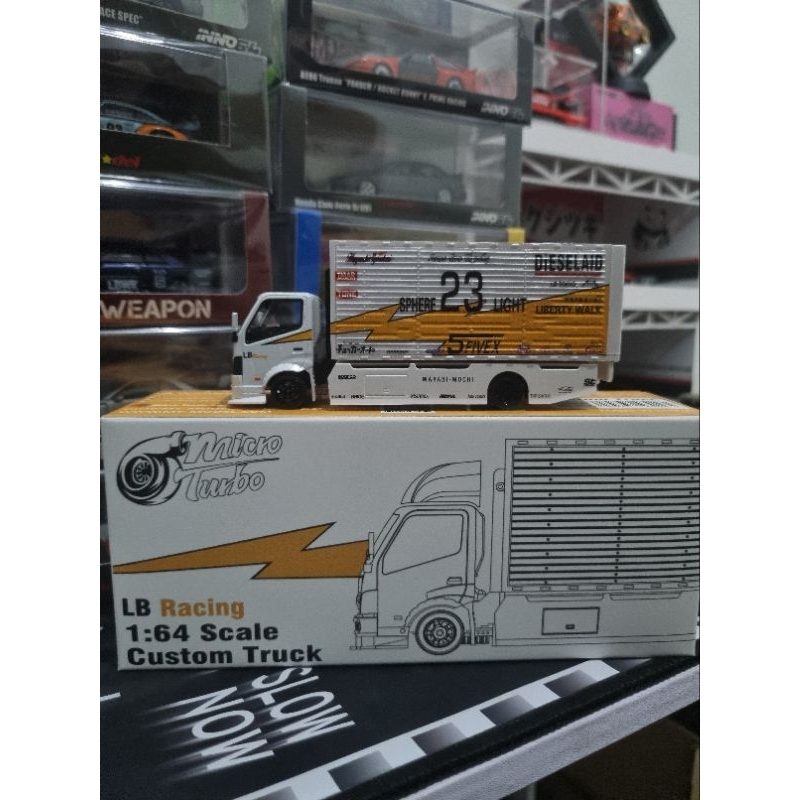 671689_7