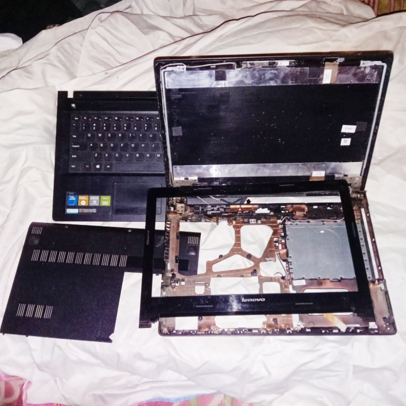 Jual casing Lenovo g4045 / casing laptop lenovo g4045 / kesing