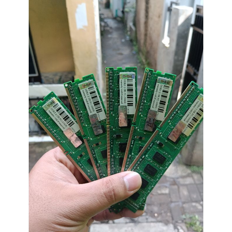 Jual RAM PC 2GB DDR3 10600 12800 | Shopee Indonesia