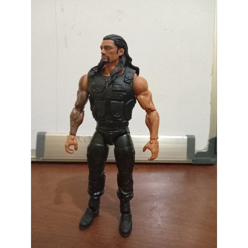 Jual WWE Mattel Elite Roman Reigns The Shield Figure 7 Inch | Shopee ...