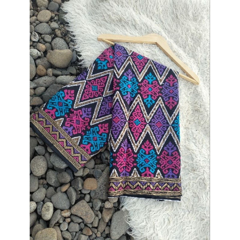 Jual KAIN BATIK PRADA RANG-RANG PELANGI SONGKET PALEMBANG MINANG BALI ...