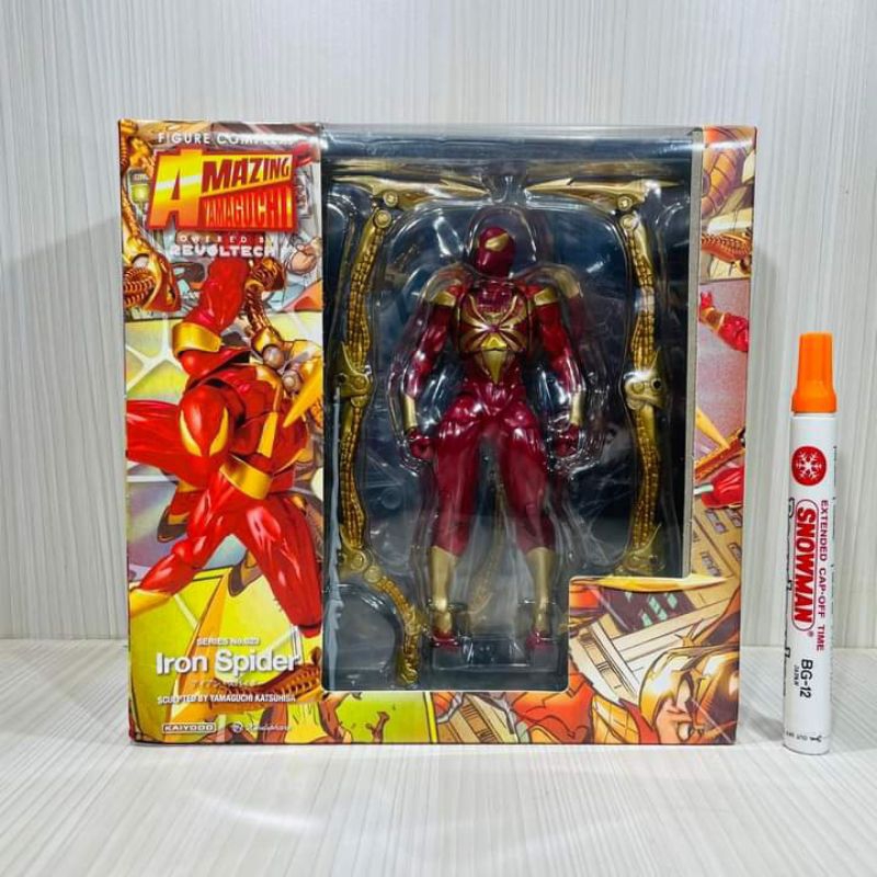 Jual Mainan action figureRevoltech Amazing Yamaguchi iron spider marvel ...