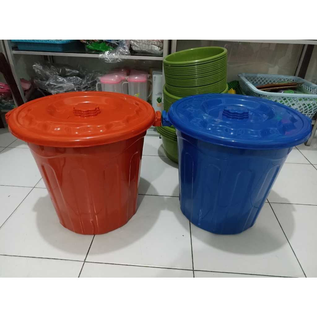 Jual Ember Tutup 30 Liter Warna DX Vision Plast | Shopee Indonesia