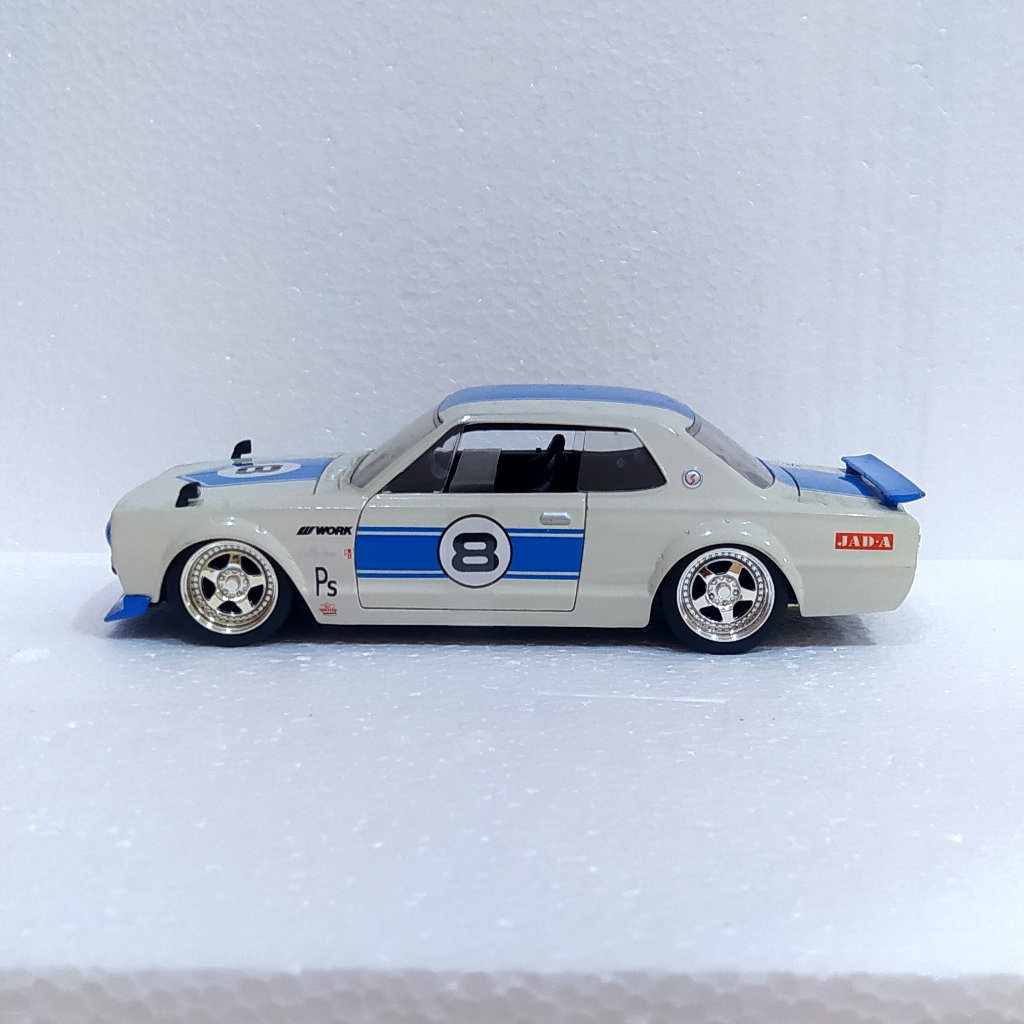 Jada Toys JDM Tuners 1:24 1971 Nissan Skyline GTR KPGC10 Diecast Model Car - Detailed & Brand New 7 thumbnail image