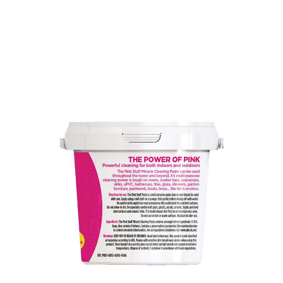pembersihan kaca shower menggunakan miracle cleaning paste, tampilan bersih dan tidak tergores