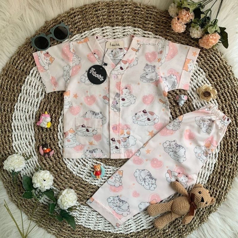 Jual Piyama Anak Premium Untuk Usia 1-10 Tahun Bahan Adem Tanpa Kerah ...