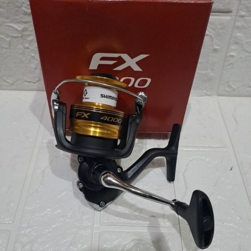 Moulinet débrayable coup shimano baitrunner st 4000 fb | Pacific Pêche