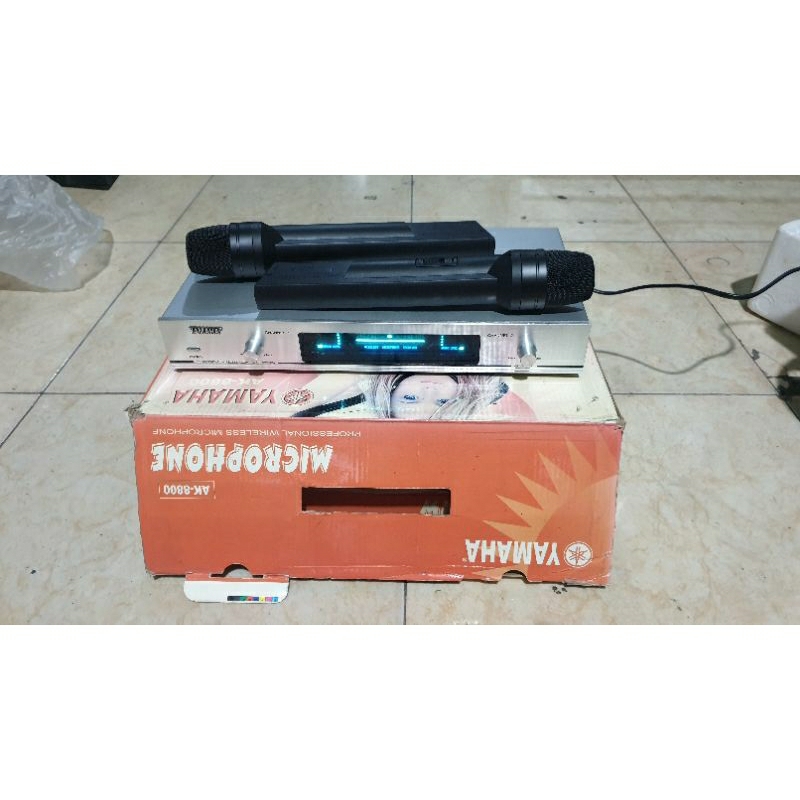 Jual microphone wireless yamaha ak8800 like new ex display no minus