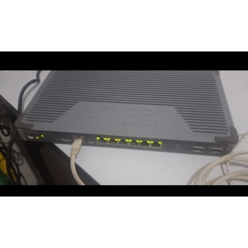 Jual Juniper SRX 300 service gateway FREE Pathcore LC 2.0 10m | Shopee ...