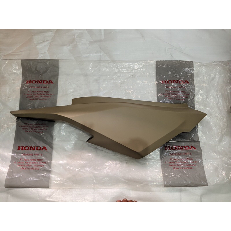 Jual Body ADV 160cc Warna Matte Brown Original Honda | Shopee Indonesia