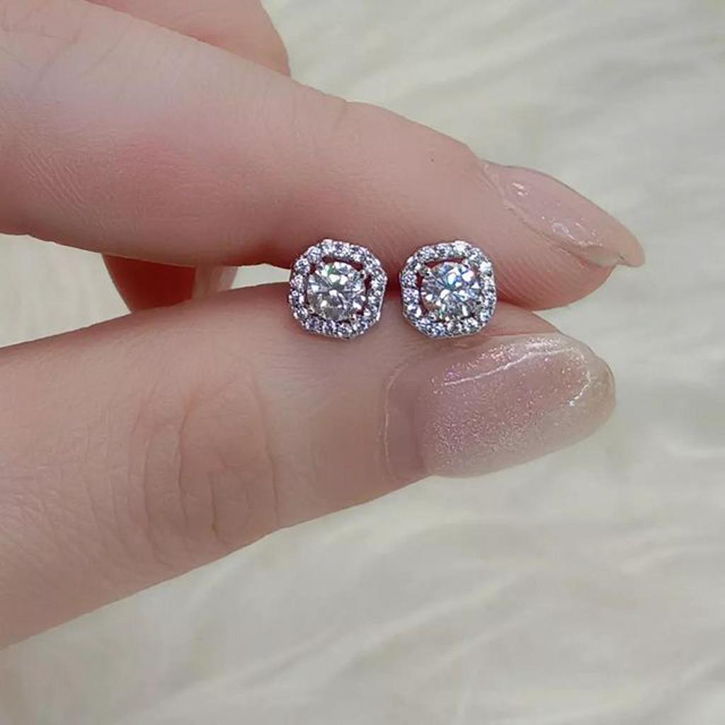Jual La Vienne - Rizwana - Anting Titanium Wanita Anti Karat ...