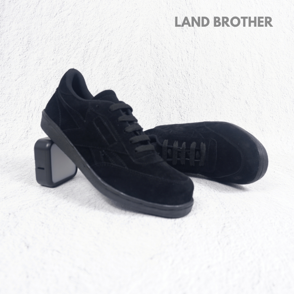 Jual Sepatu Safety Sneakers Terbaru Ujung Besi Sepatu Safety Sport ...